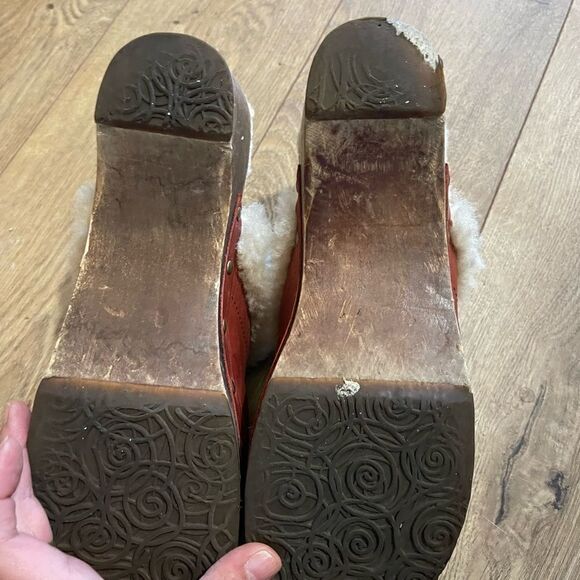 Ugg Sheepskin Women's Clogs  - Picture 2 of 10